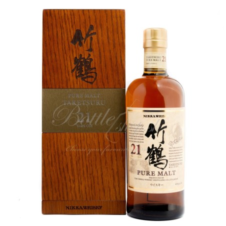 Nikka Taketsuru 21 YO Wooden Box 0,7l Nikka Taketsuru 21 YO Wooden Box 0,7l